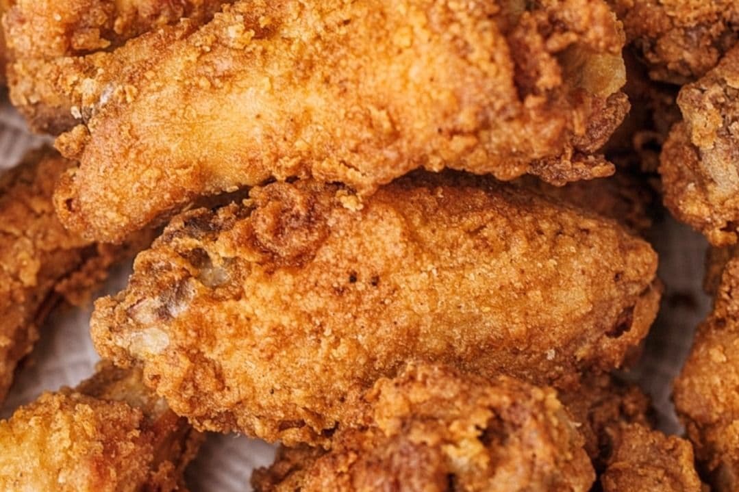 A3. Deep-Fried Chicken Wings (10 pcs)