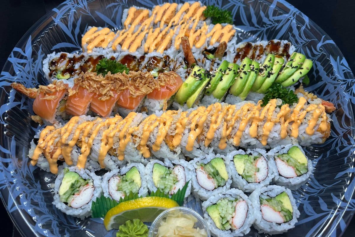 Roll Party Tray 44pc