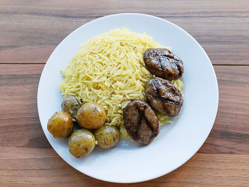 Kofte (Grilled Meatballs) Plate