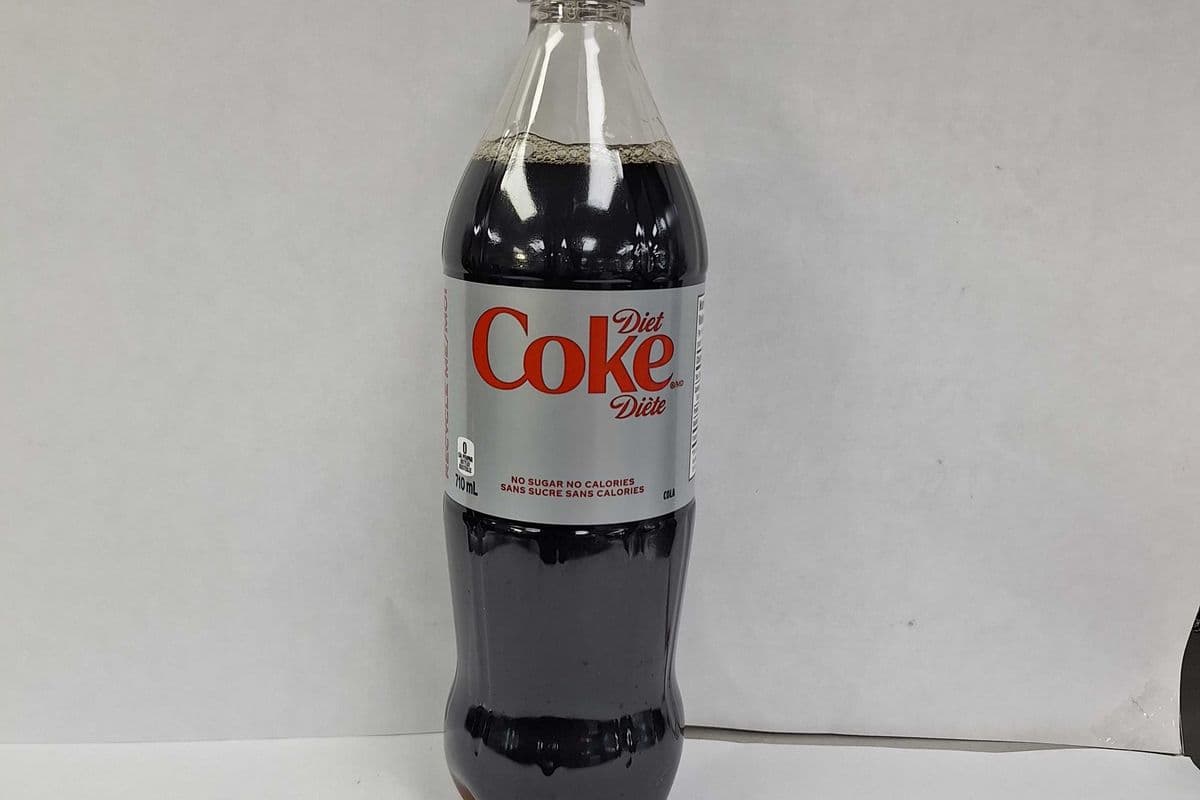 Diet Coke (710 ml) - $ 3.45