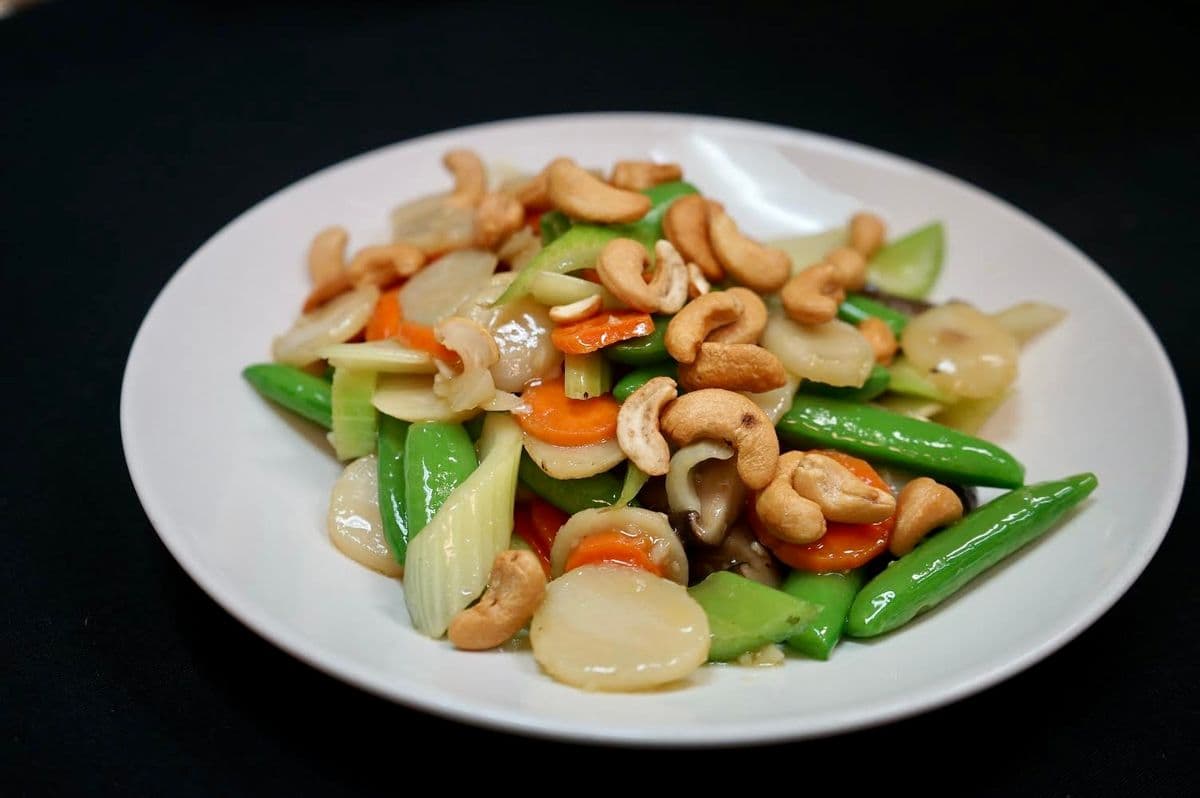 65. Cantonese Cashew Mixed Vegetables