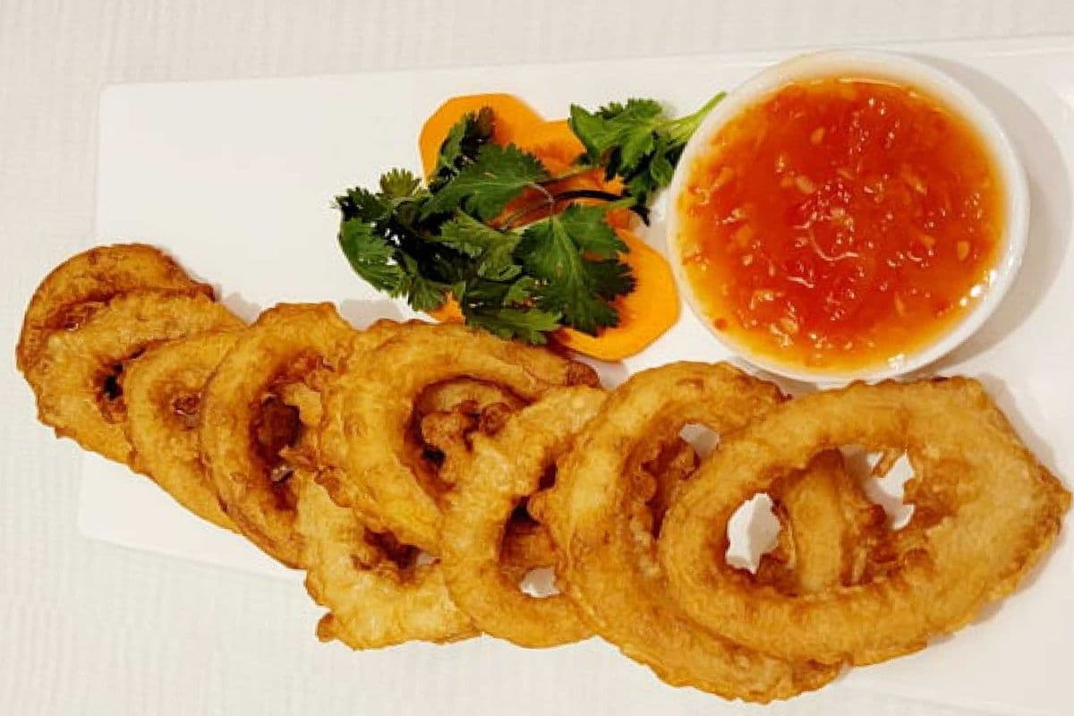 Calamari Tempura with Homemade Sweet Chili Sauce