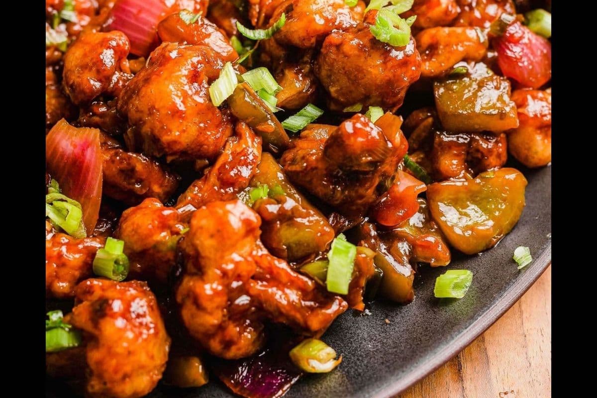 Gobi Manchurian ( Cauliflower Manchurian)