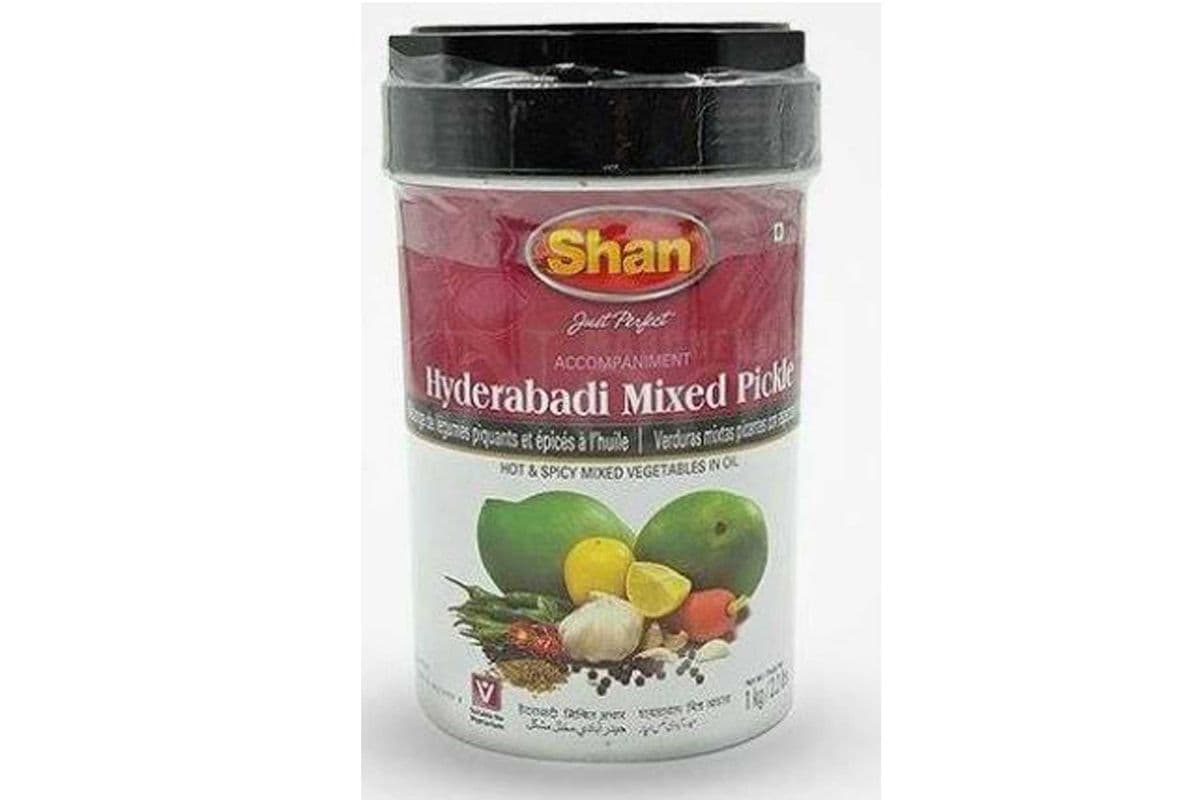 Shan Hyderabadi Mixed Pickle (1 kg)