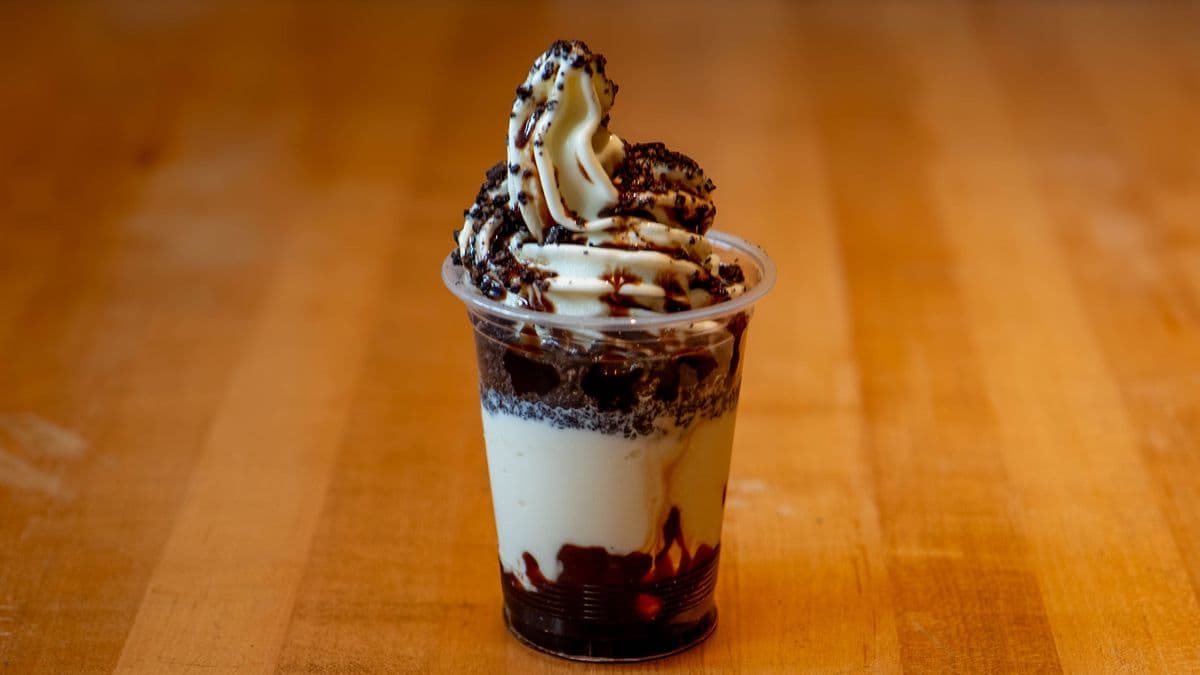 Kit Kat Hot Fudge Sundae