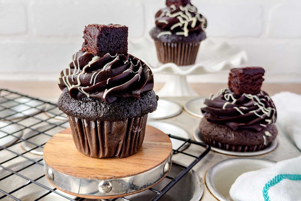 Brownie Fudge Cupcake