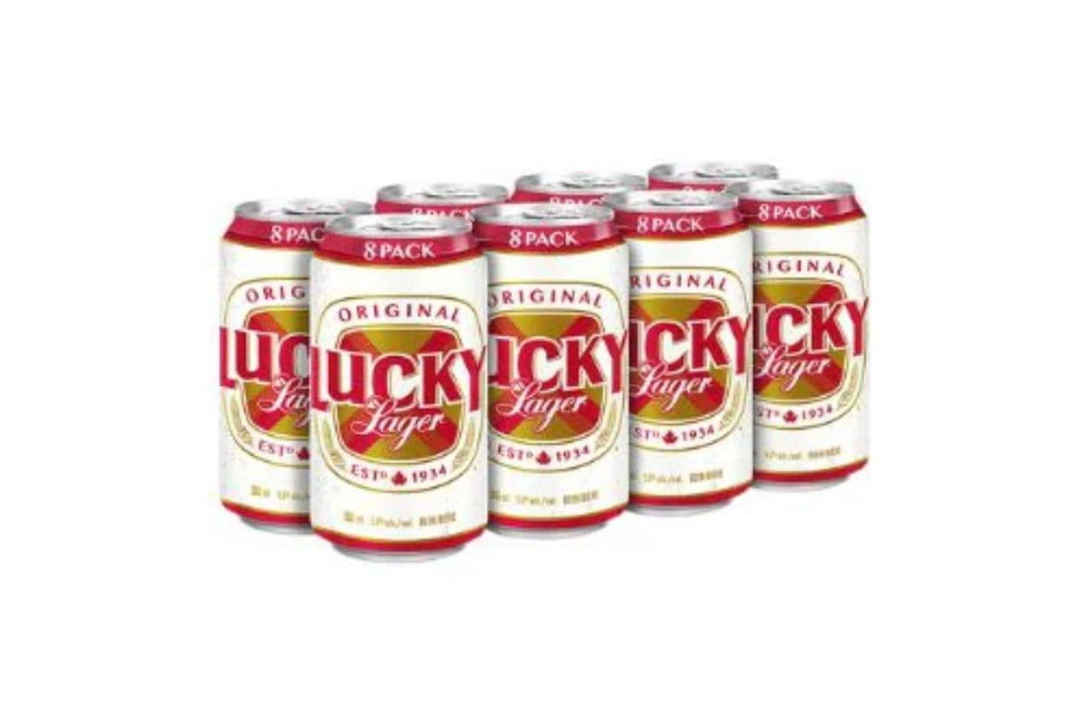 Lucky Lager (8 x 355 ml Cans)