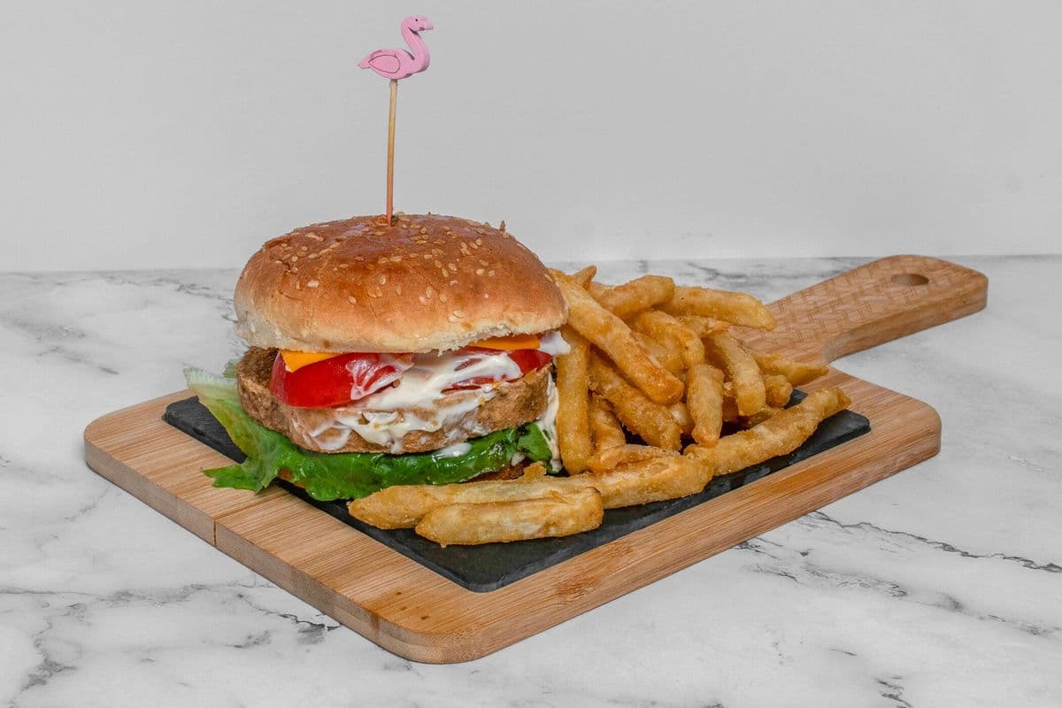 Bombae Aloo Tikki Burger
