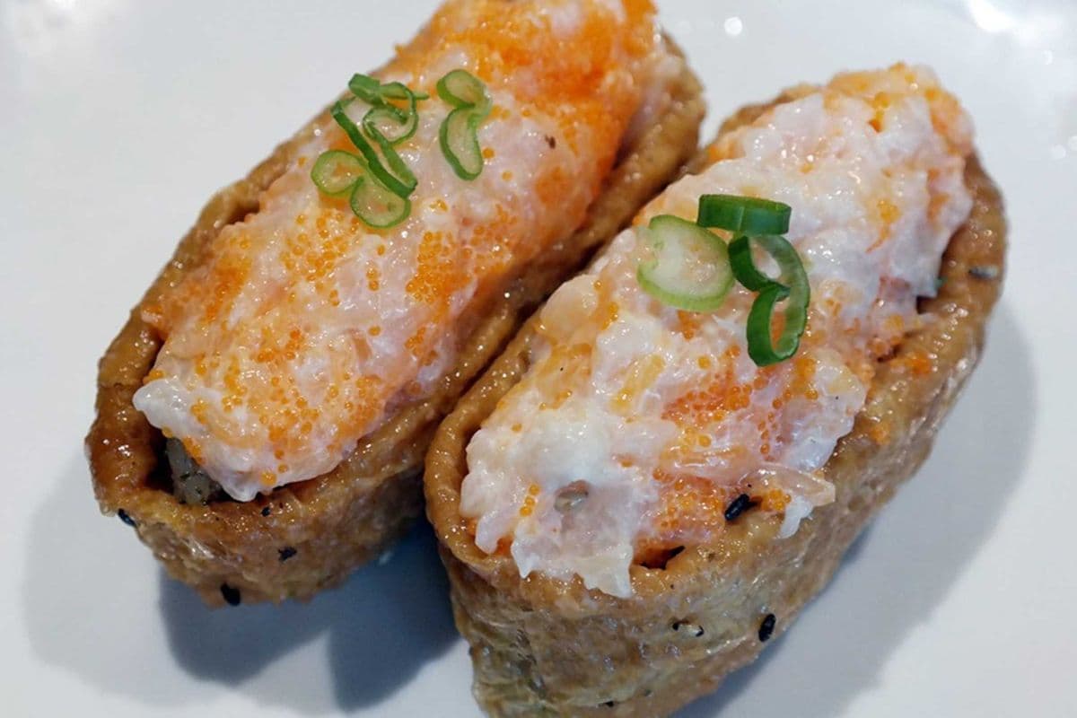 Inari Chopped Scallop (2 pcs)