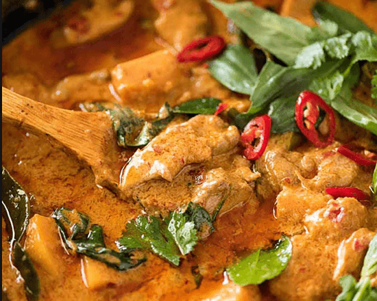 25. Thai Curry Chicken (24oz)