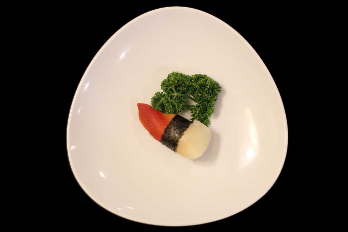 Hokkigai Sushi (2 pcs)