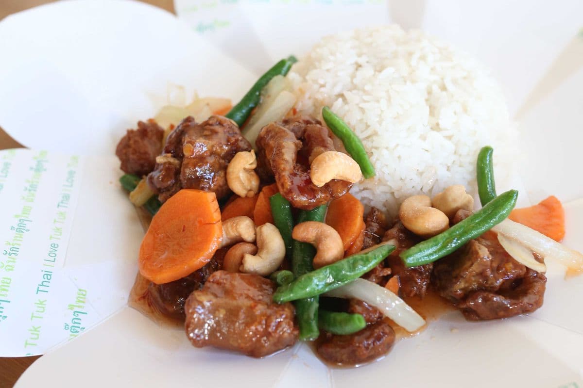 Cashew Chicken or Tofu