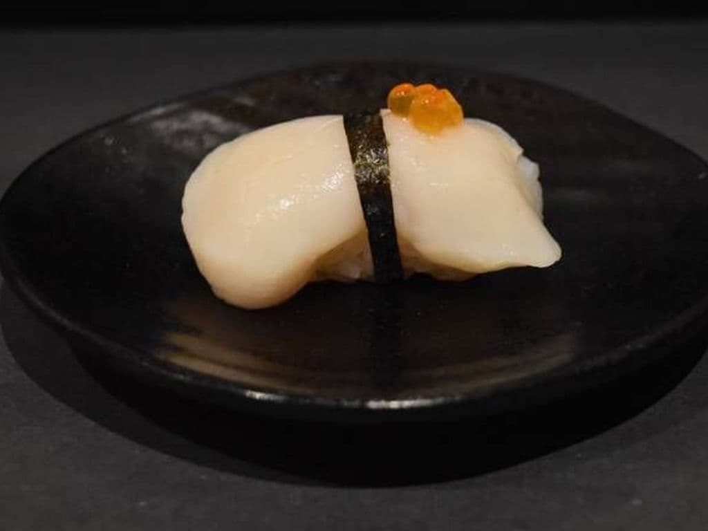 A37 Scallop Sushi Nigiri