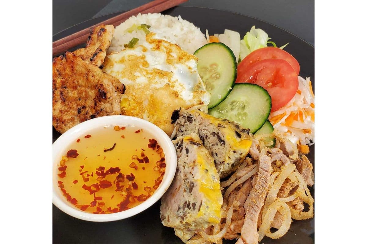 Riz aux trois couleurs (Com Ba Mau)