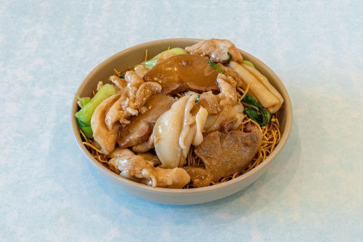 83. House Special Fried Crispy Egg Noodles