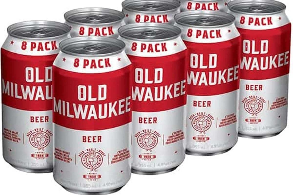 OLD MILWAUKEE (8 x 355ML CANS) (8 x 355ML)