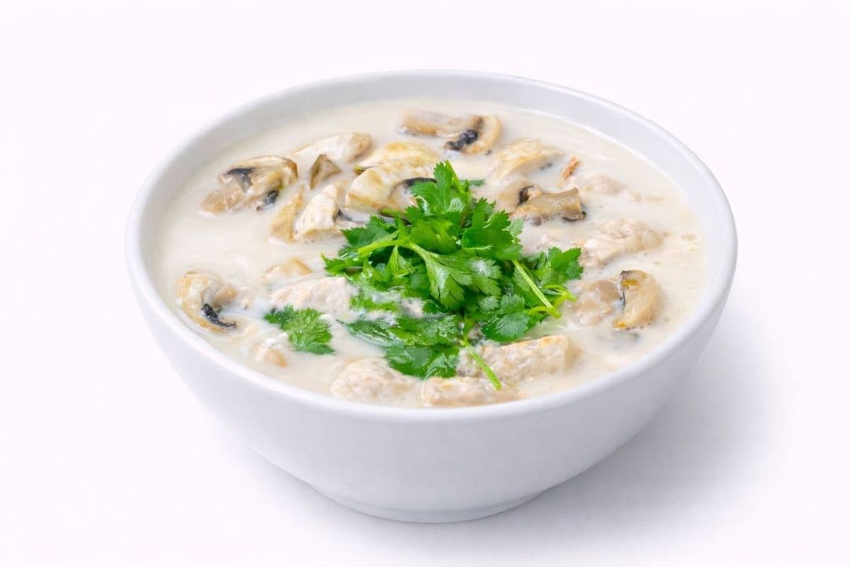 20 Tom Ka Gai (Chicken Coconut Soup)