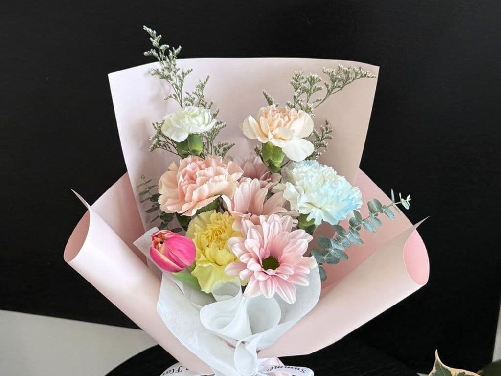 Flowers - Carnation Bouquet #1
