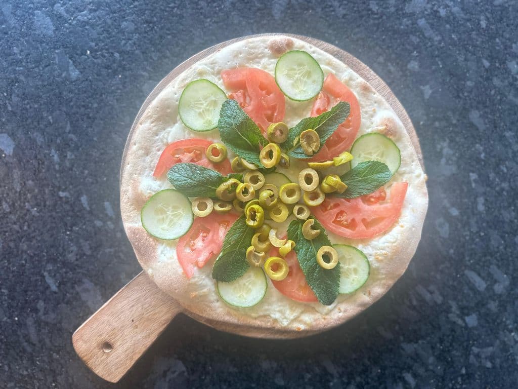 Cheese with Veggies Manakish