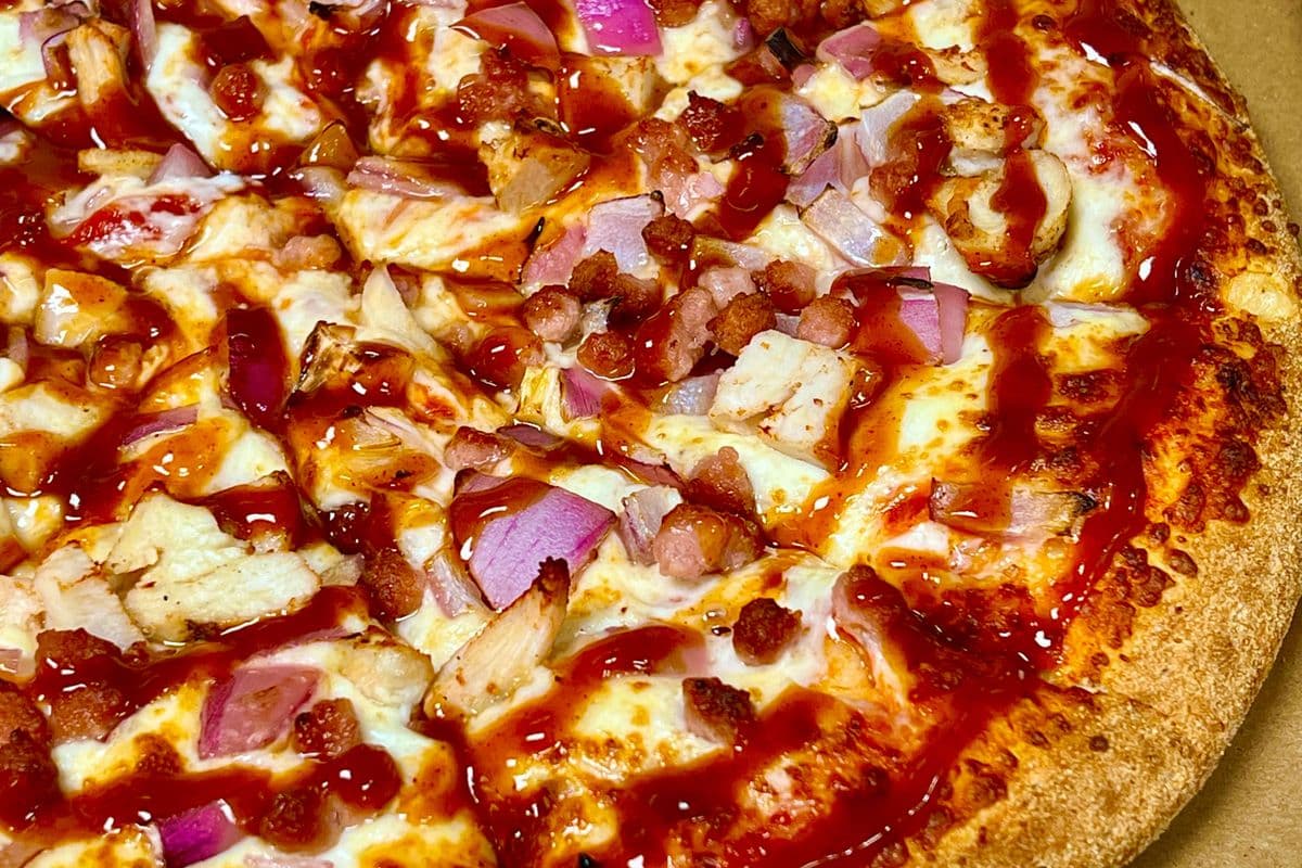 14" Large BBQ Chicken Pizza
