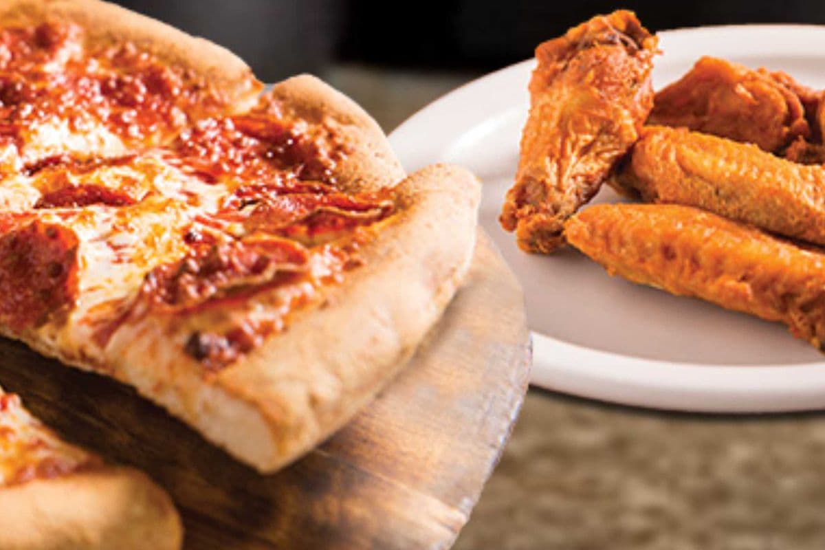 8 Slice Pizza & 1 Lbs Wings
