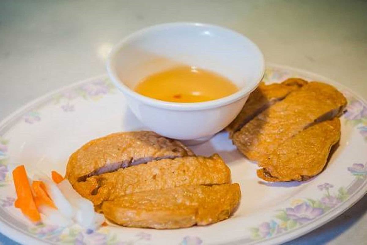 615 - Deep Fried Vietnamese Sausage（五香扎肉） - Cha Chiene