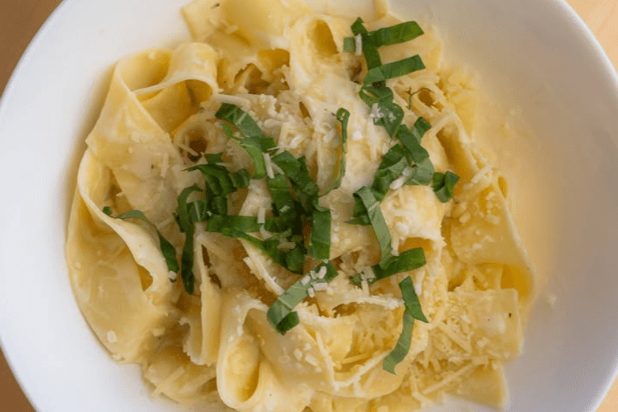 Fettuccine Alfredo