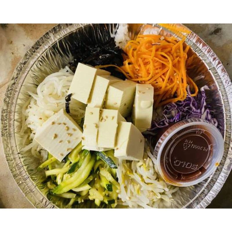 87. Bibimbap with Fresh Tofu in a Bowl