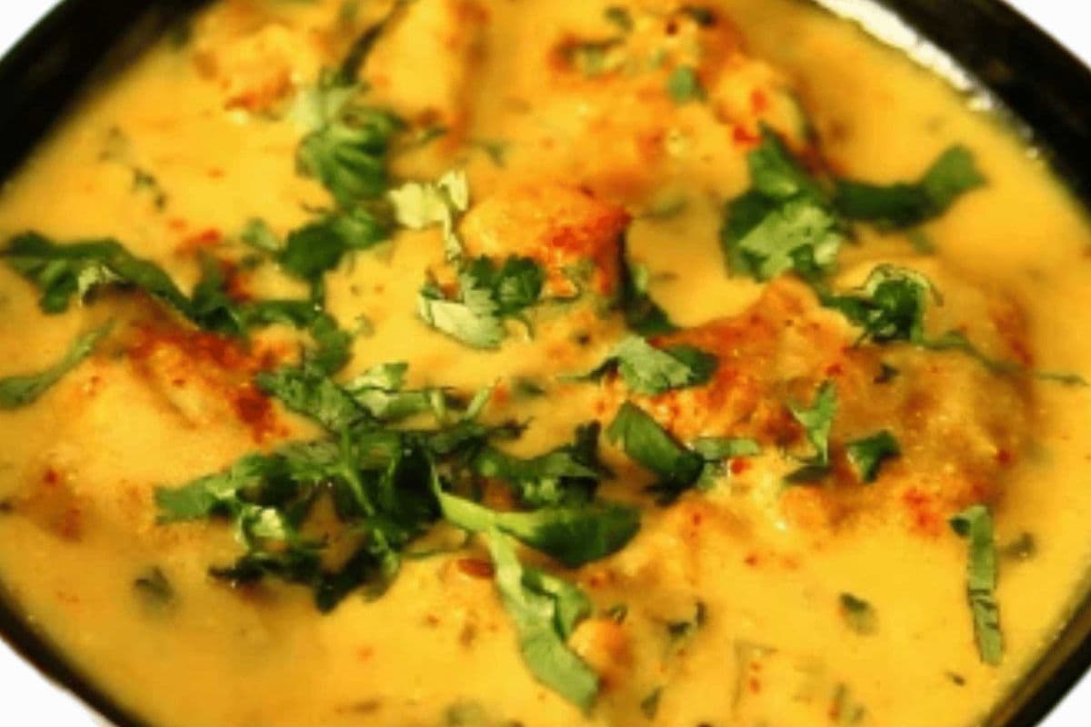 Kadhi Combo with Rice and Naan