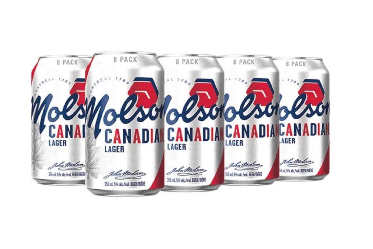 Molson Canadian (8 x 355 ml Cans)