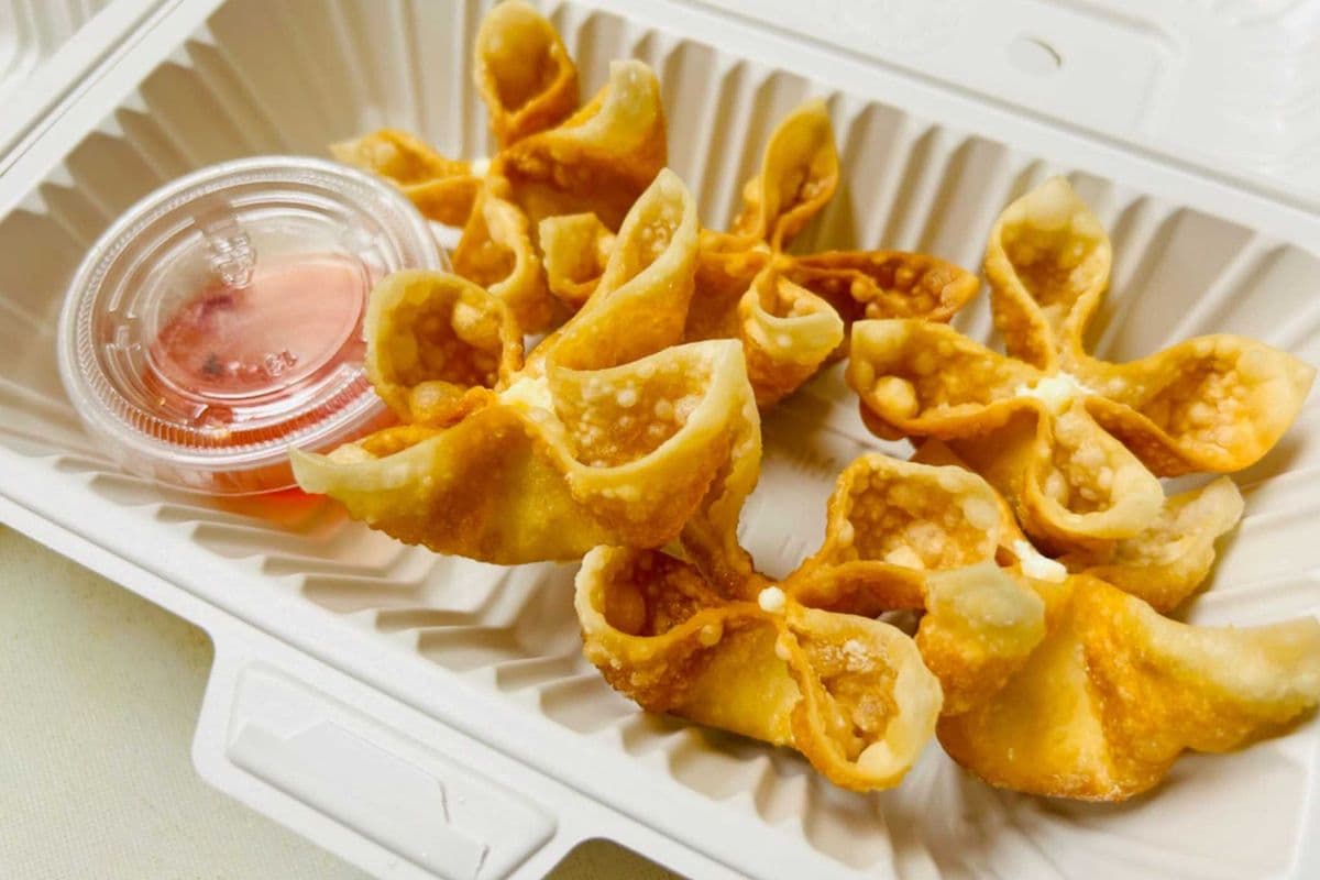 A5. Veggie Cheese Wonton (6 Pcs) 芝士云吞