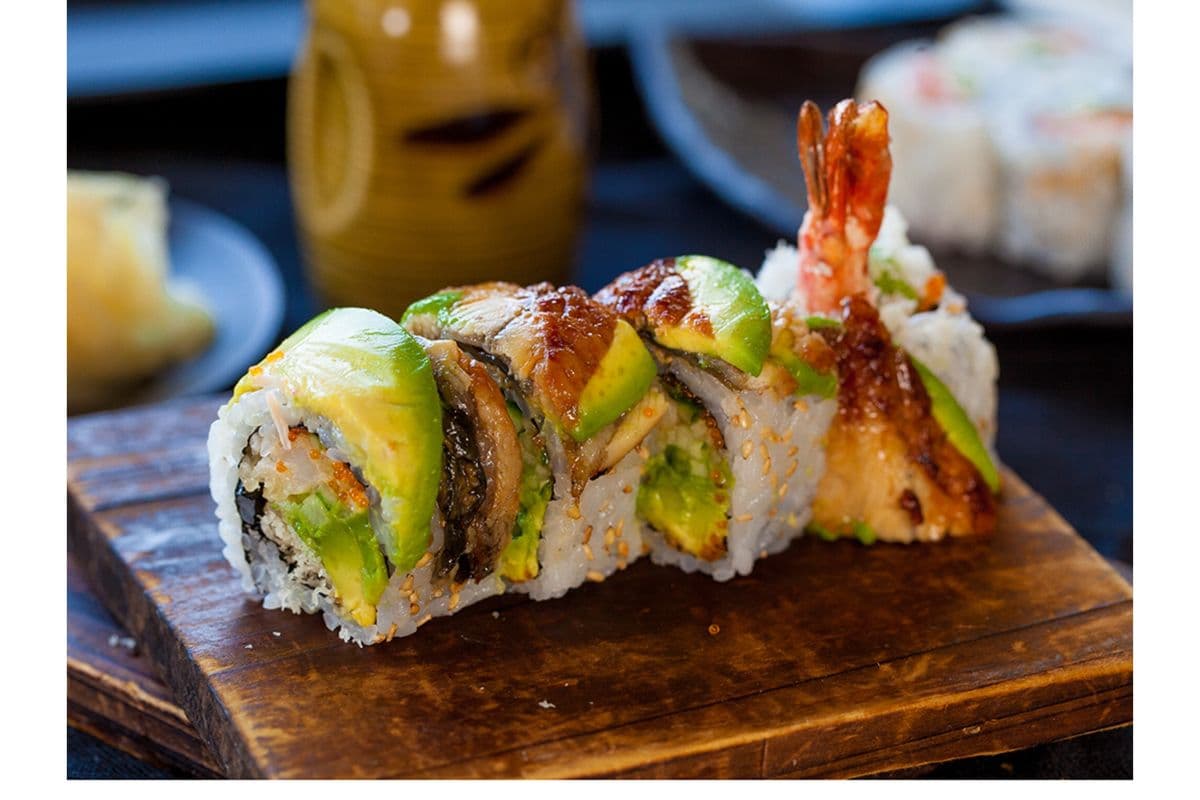 Black Dragon Roll (8pcs)