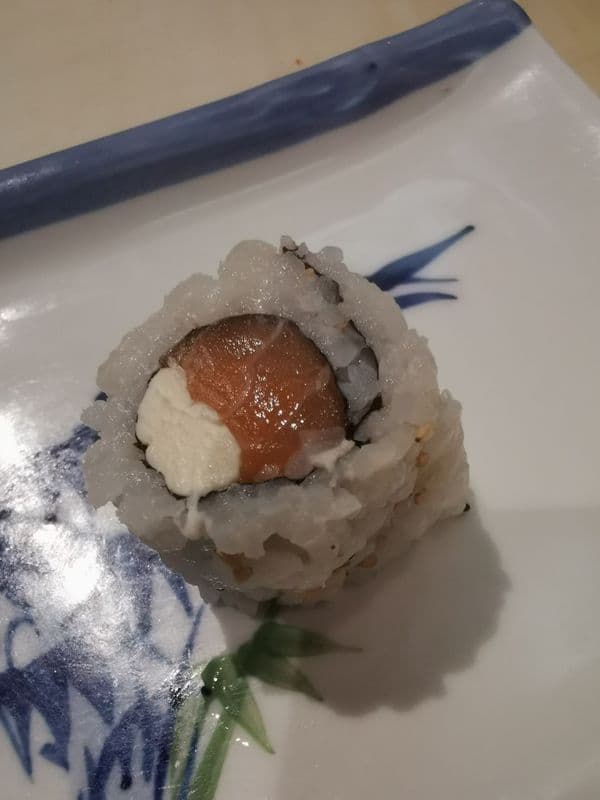 H24 salmon cream cheese