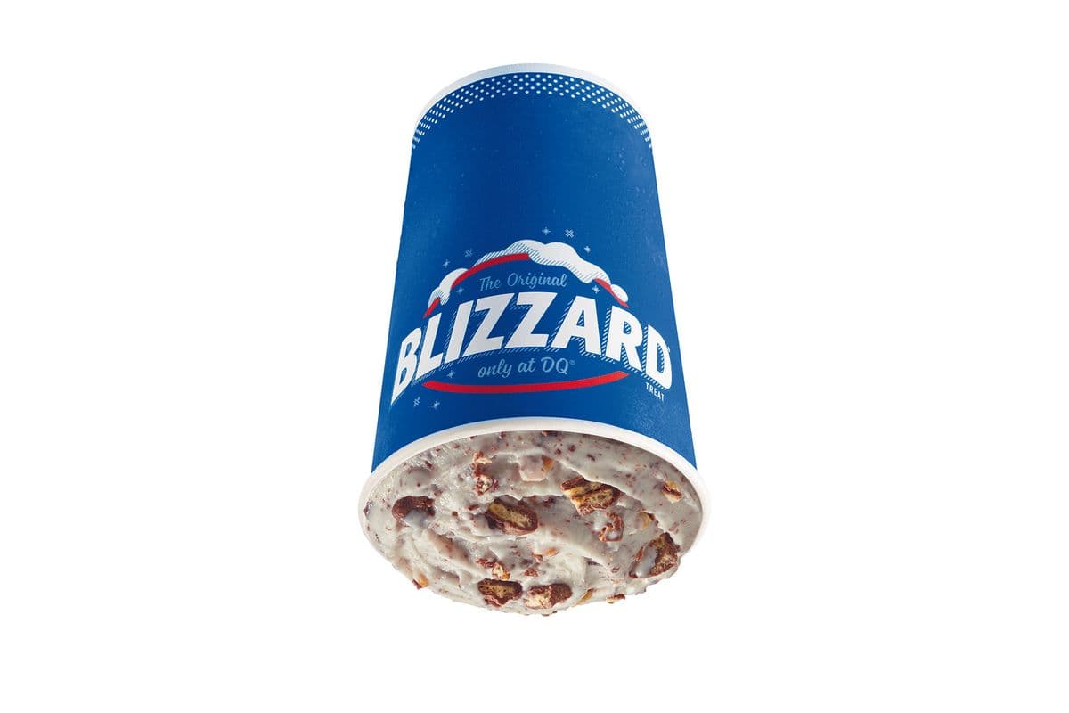 Dessert Blizzard® Drumstick® aux arachides / Drumstick® with Peanuts Blizzard® Treat