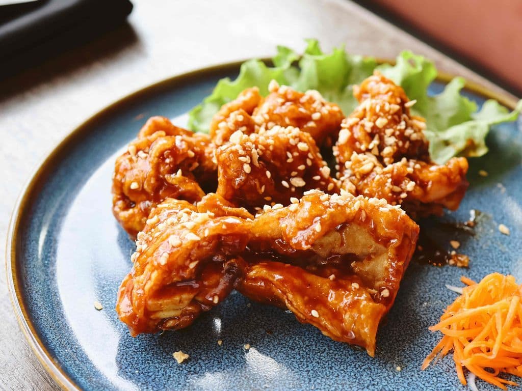 K19 - Chicken Tamarind (Gà Sốt Me)