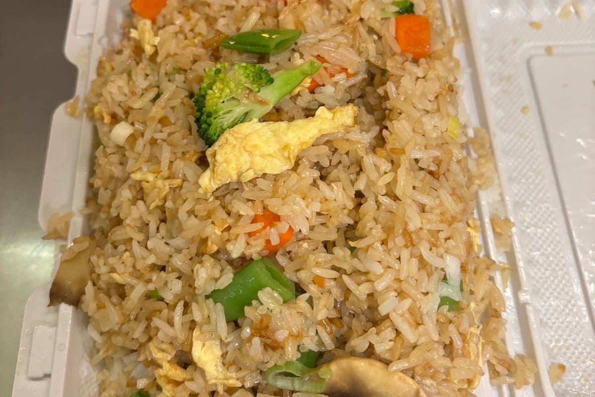 R4. Vegetable Fried Rice