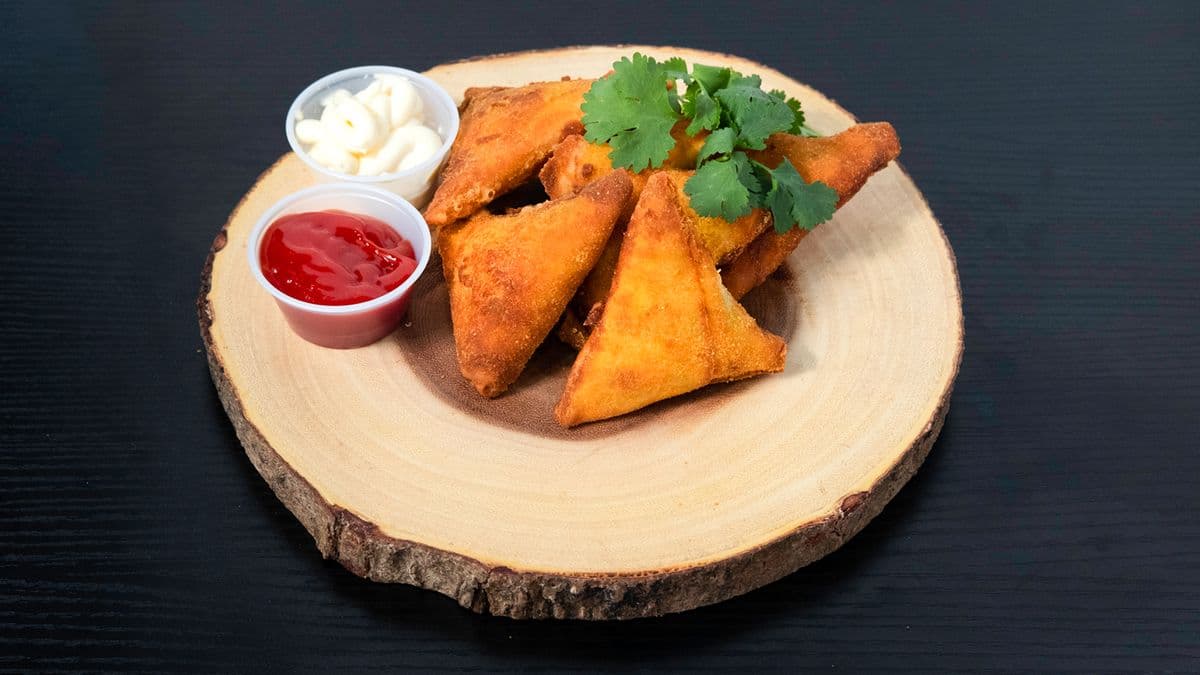Chicken and Cheese Samosa