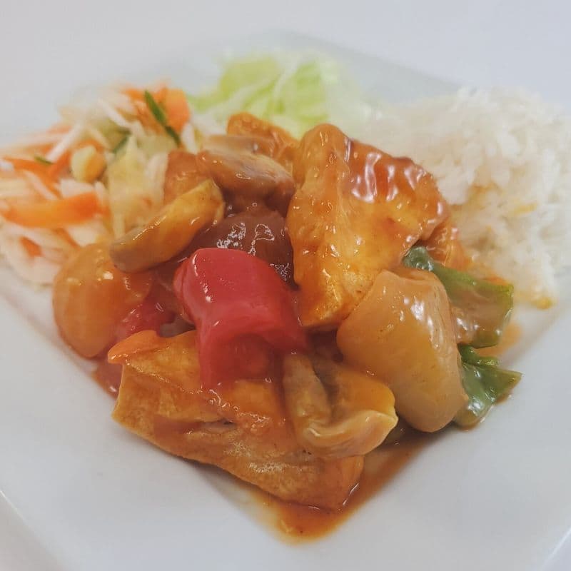 Tofu frit piquant aux ananas