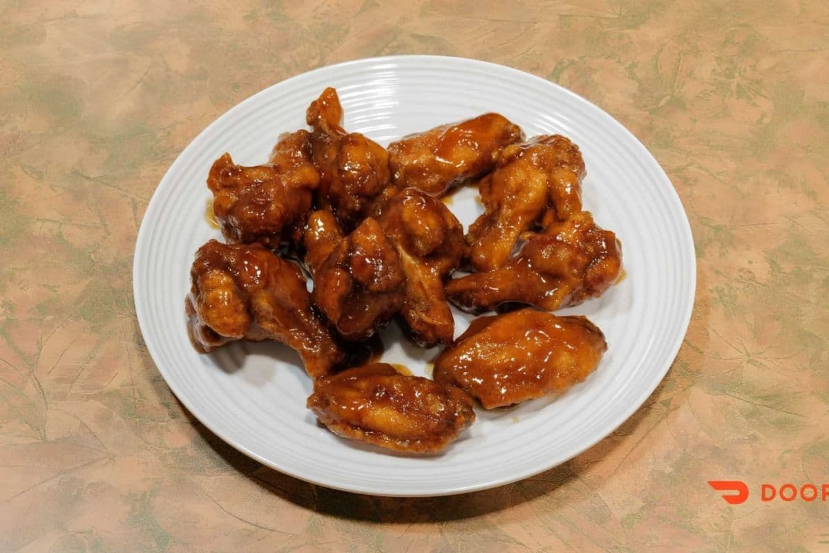 Wings (1 lb)
