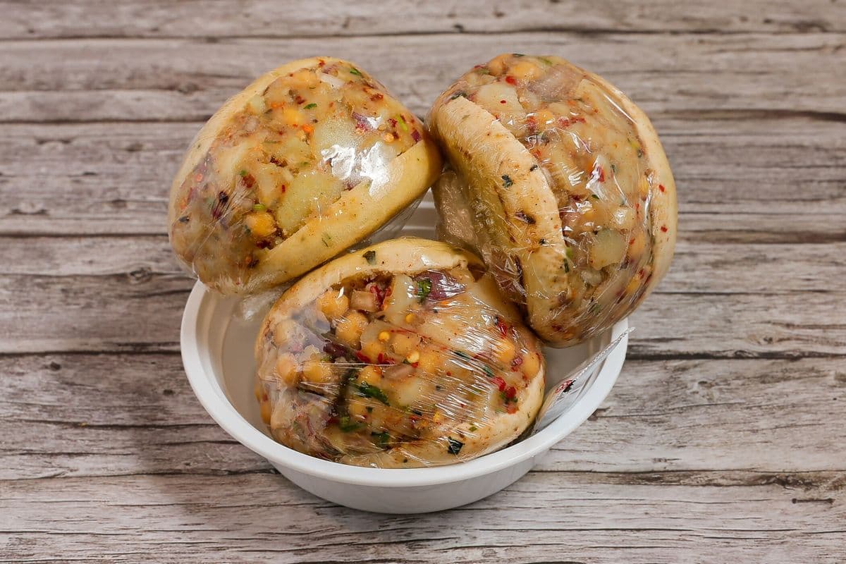 Punjabi Kulcha (1 pc)