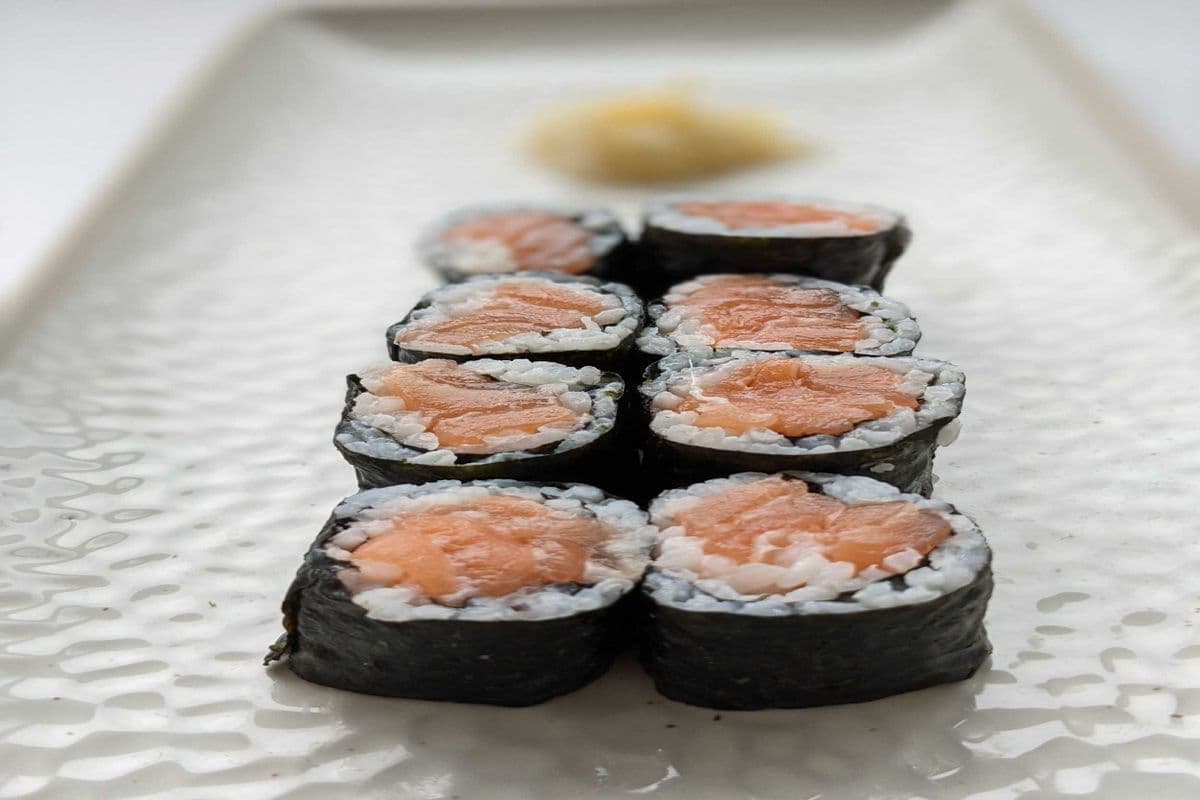 232. Salmon Roll