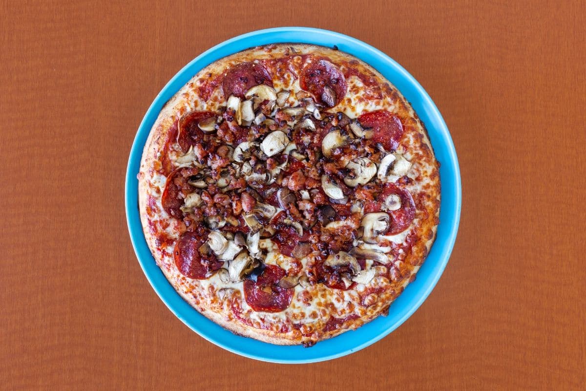 Small Canadian Pizza