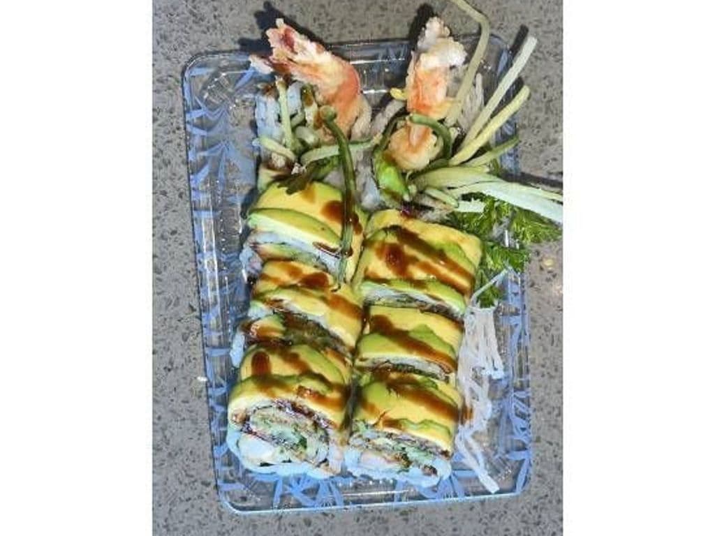Green Dragon Roll (8pcs)