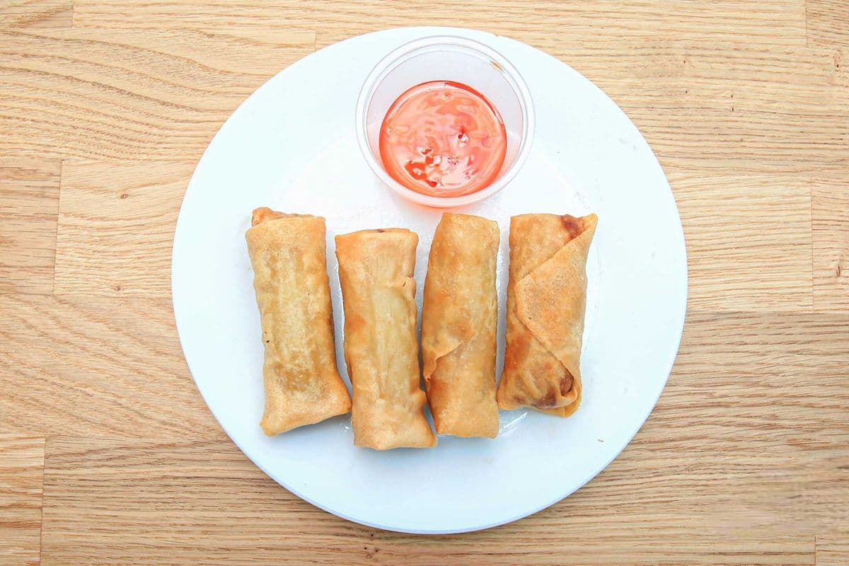 15. Egg Rolls (4 Pieces) - Chả Giò
