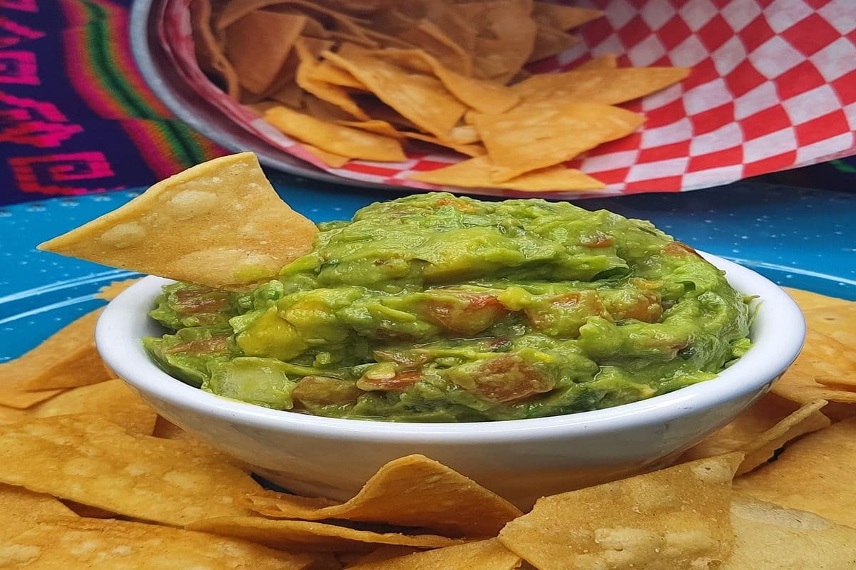 Guacamole with Tortilla Chips