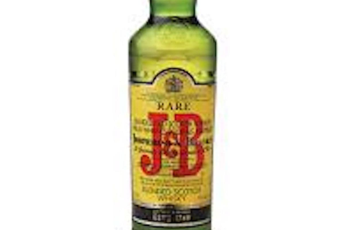 J & B Blended Scotch Whiskey 750ML (1 x 750 ml)