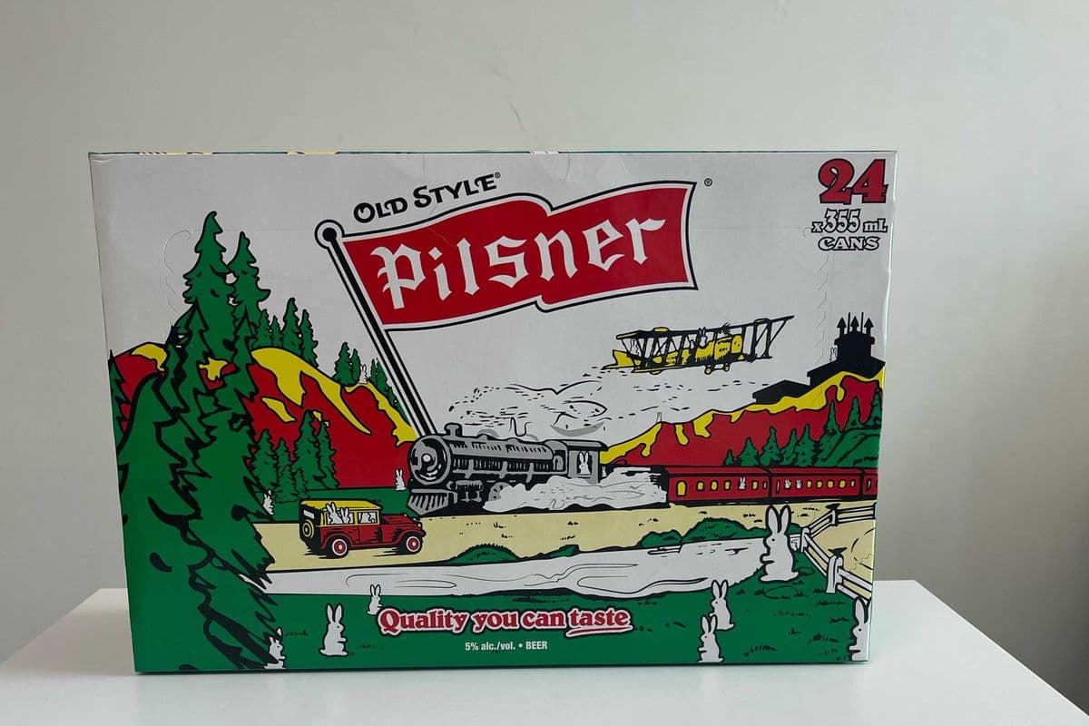 Old Style Pilsner 24 Pack (24 x 355ml)