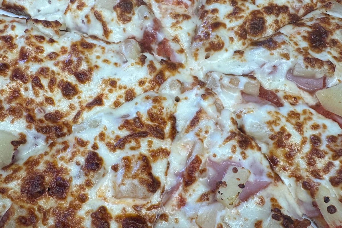 Hawaiian Pizza