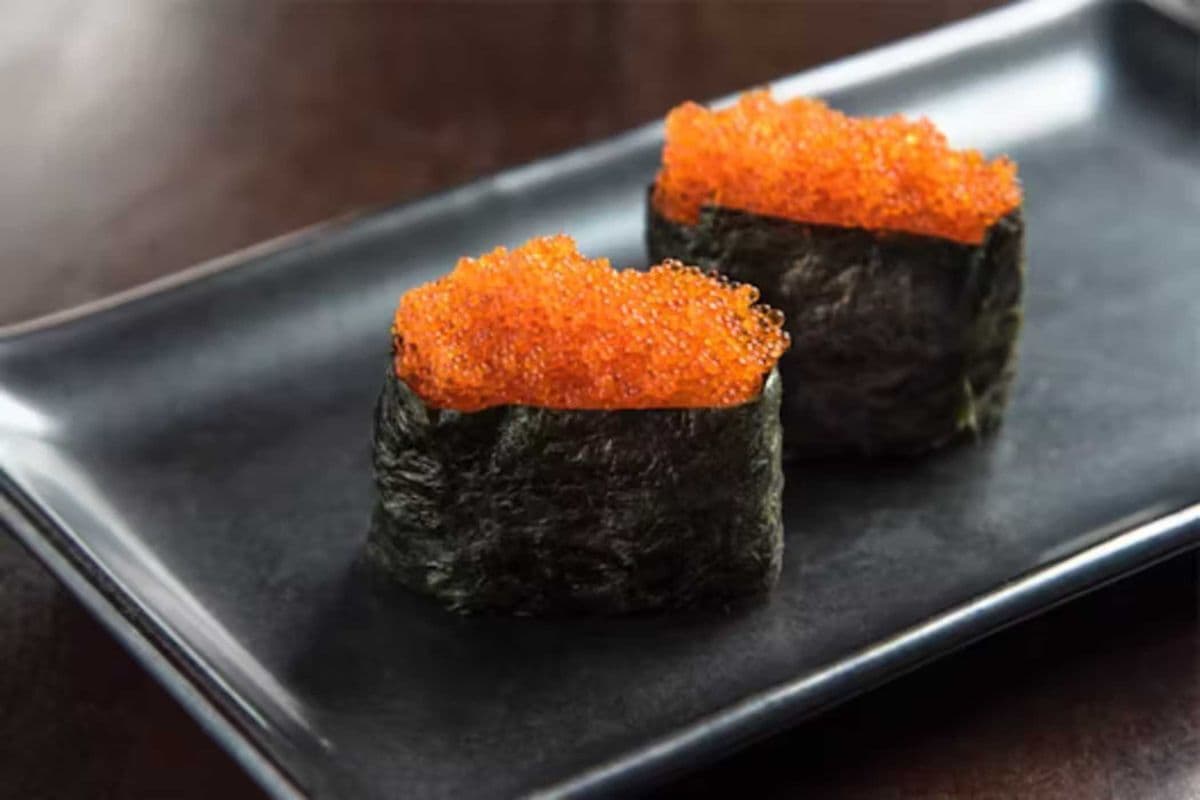Tobiko (Flying Fish Eggs) (2 Pieces)