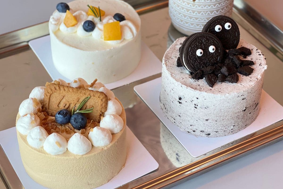 4’ Chiffon Cake (4')